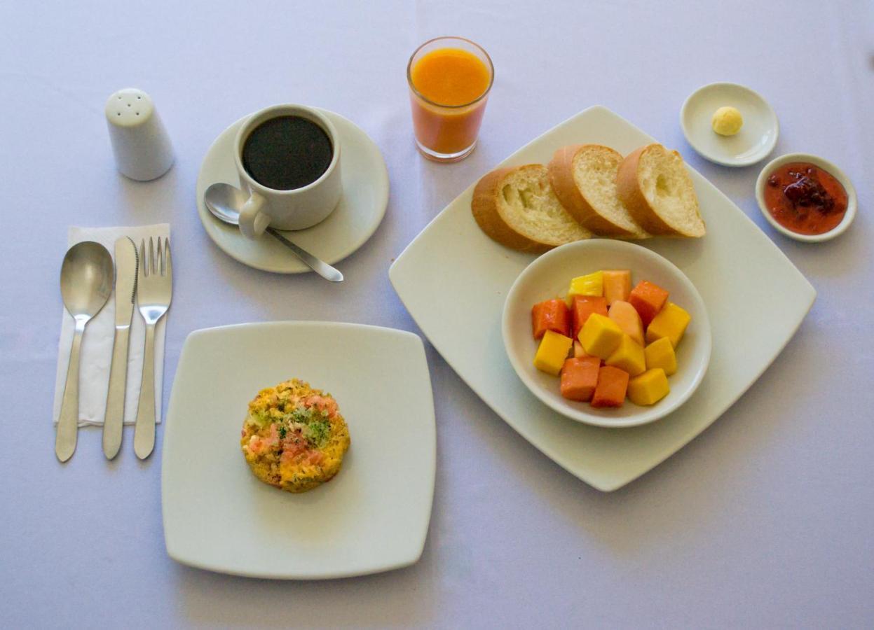 Ayenda Goldi Hotel Lima Ngoại thất bức ảnh